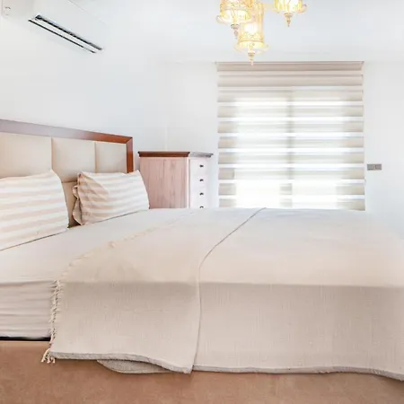 فندق W Pool Garden Patio 1 Min To In Bodrum 4*