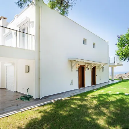 W Pool Garden Patio 1 Min To In Bodrum