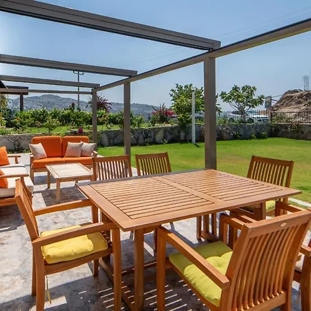 W Pool Garden Patio 1 Min To In Bodrum Hotel 4*